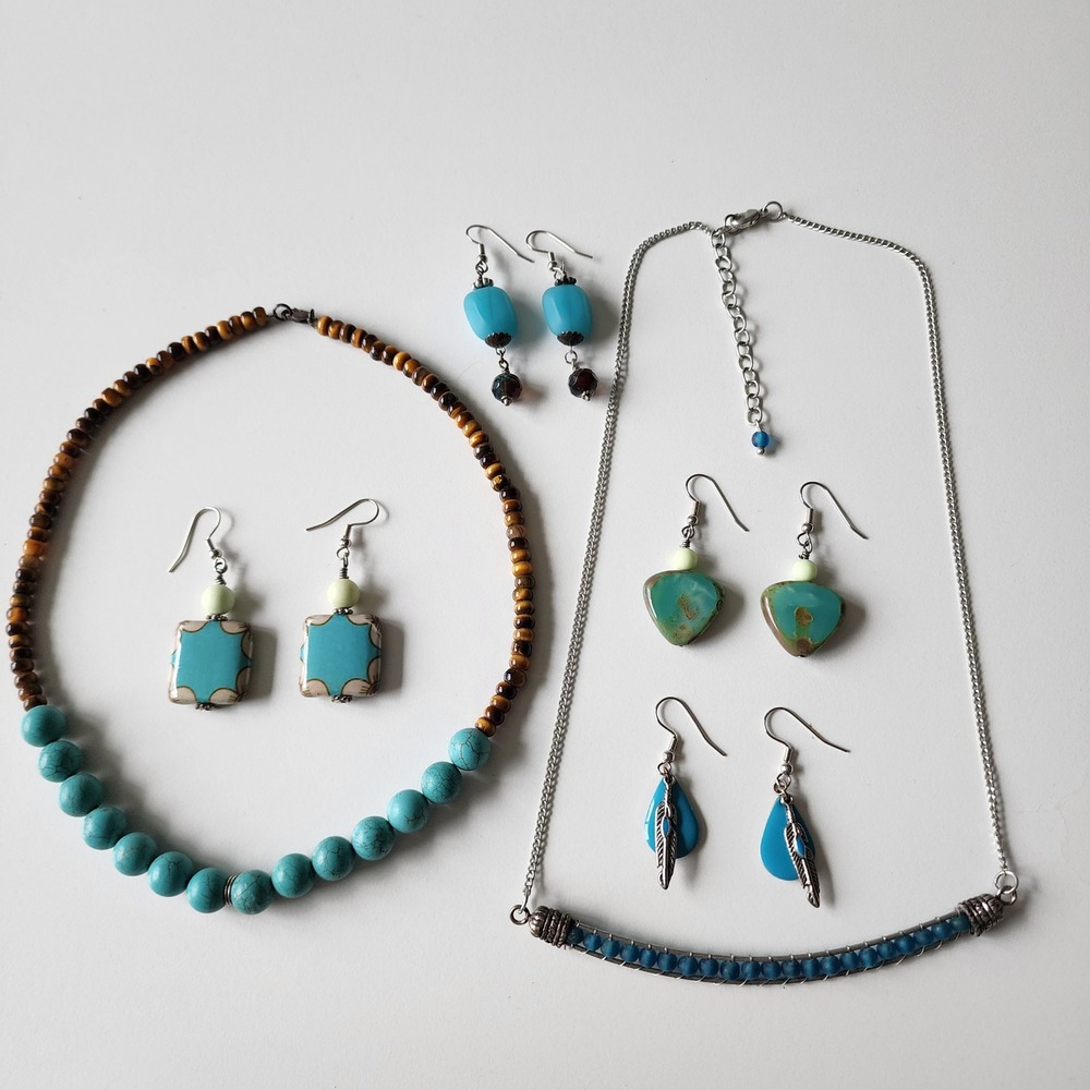 Turquoise Costume Jewelry Lot 2 Necklaces 4 Earrings Southwestern Boho Bundle